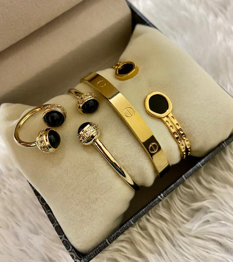 Pack Of 3 Bracelets Model 2-05